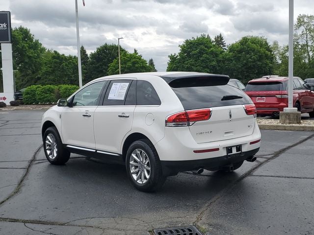 2015 Lincoln MKX Base