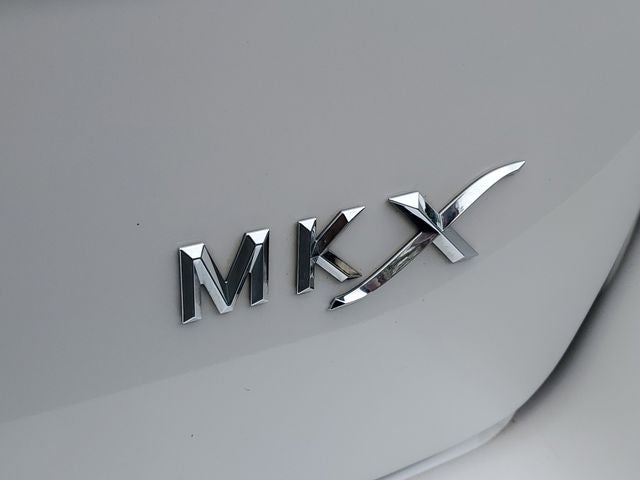 2015 Lincoln MKX Base