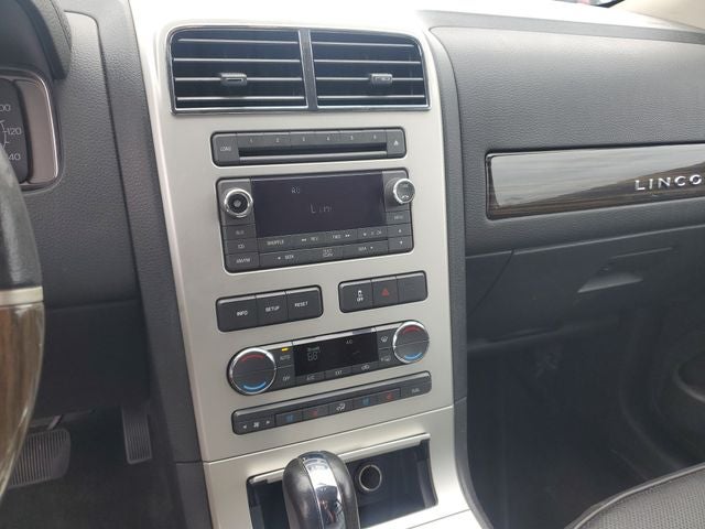 2010 Lincoln MKX Base
