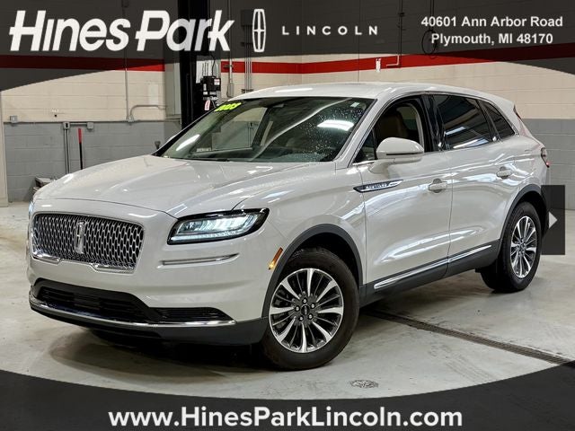 2023 Lincoln Nautilus Standard