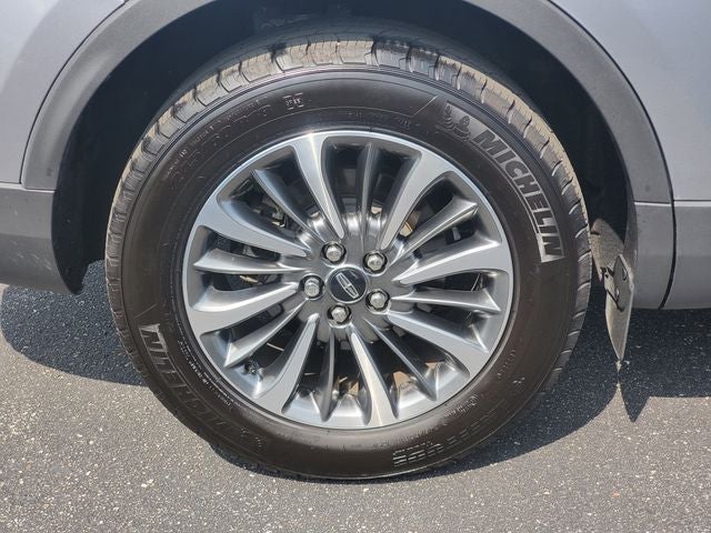 2023 Lincoln Nautilus Standard