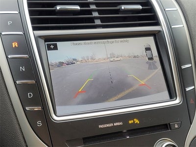 2019 Lincoln Nautilus Select