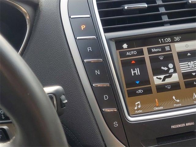 2019 Lincoln Nautilus Select