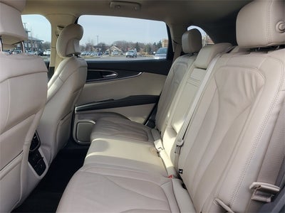 2019 Lincoln Nautilus Select