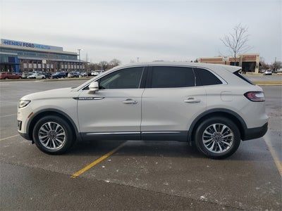 2019 Lincoln Nautilus Select