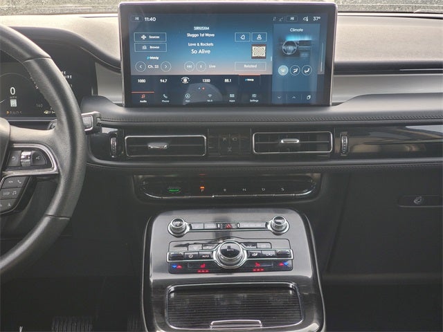 2022 Lincoln Nautilus Standard