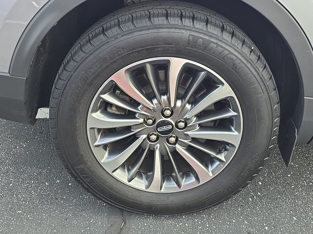 2023 Lincoln Nautilus Standard