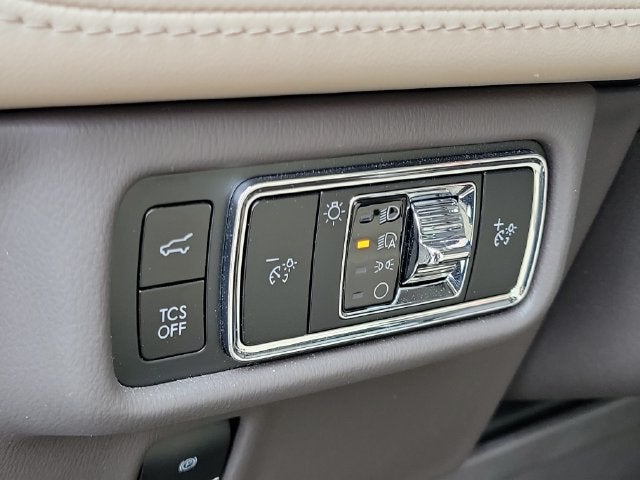 2023 Lincoln Nautilus Standard