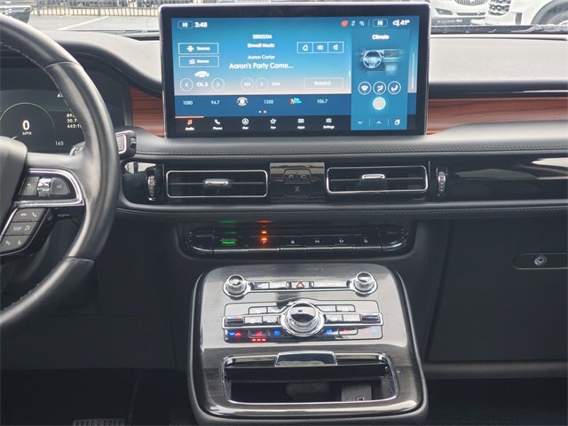 2023 Lincoln Nautilus Reserve