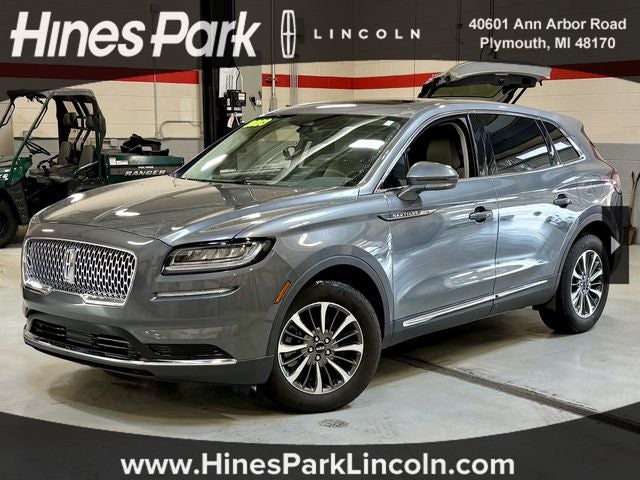 2023 Lincoln Nautilus Reserve