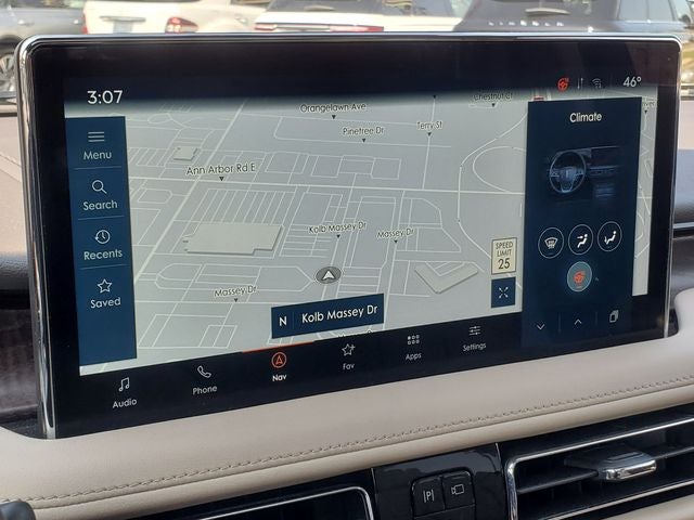 2023 Lincoln Nautilus Reserve