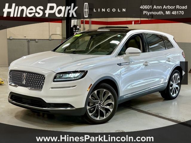 2022 Lincoln Nautilus Reserve
