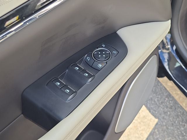 2023 Lincoln Nautilus Black Label