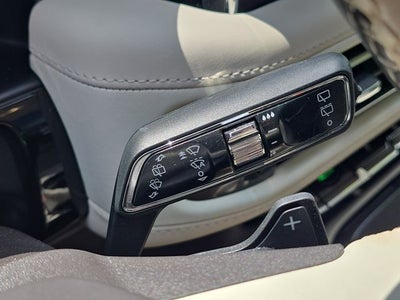 2023 Lincoln Nautilus Black Label