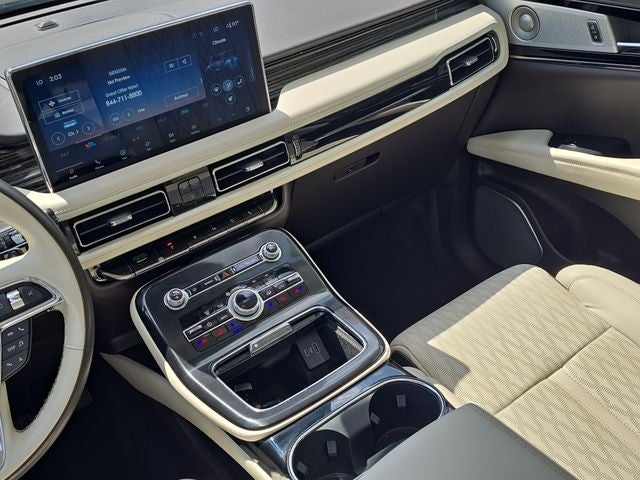 2023 Lincoln Nautilus Black Label