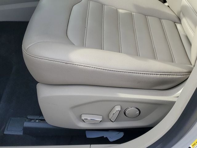 2019 Ford Fusion Hybrid SEL