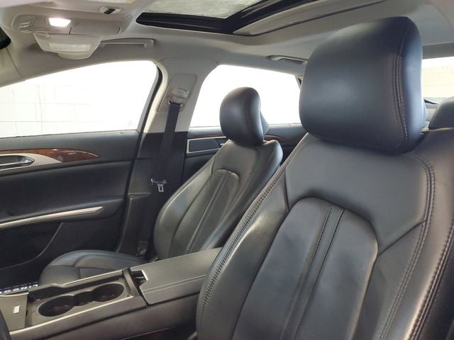 2016 Lincoln MKZ Base