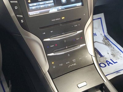 2016 Lincoln MKZ Base