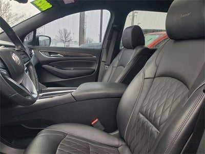 2022 Buick Enclave Avenir