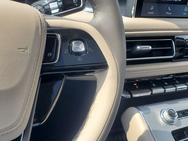 2023 Lincoln Aviator Standard