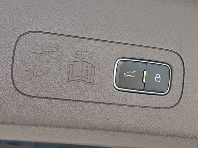 2023 Lincoln Aviator Standard