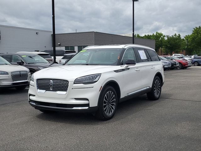 2023 Lincoln Aviator Standard