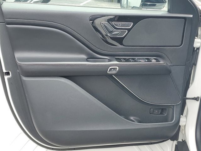 2023 Lincoln Aviator Standard
