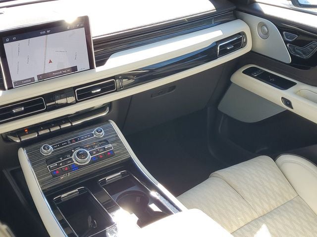 2023 Lincoln Aviator Black Label