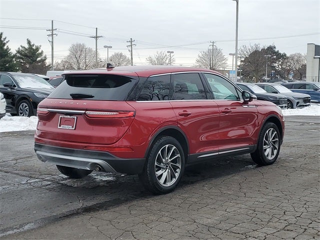 2023 Lincoln Corsair Standard