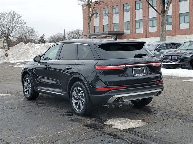 2023 Lincoln Corsair Standard