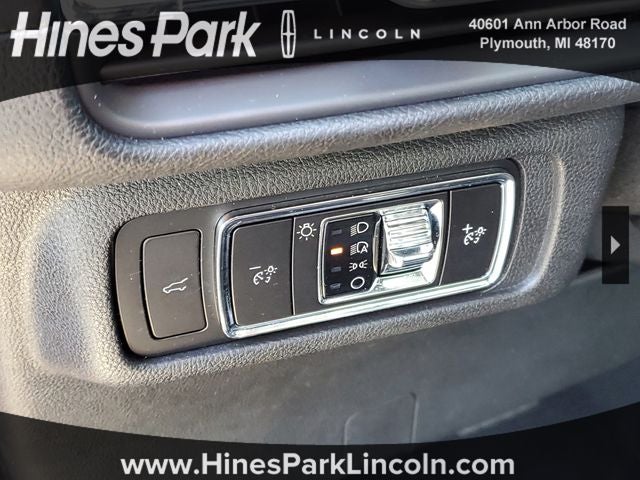 2023 Lincoln Corsair Standard