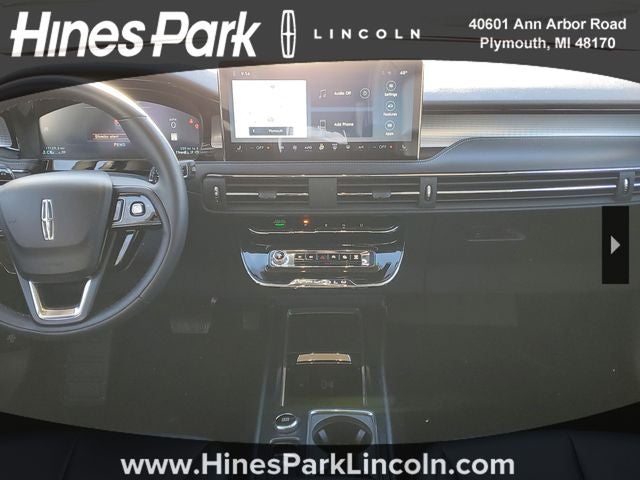 2023 Lincoln Corsair Standard