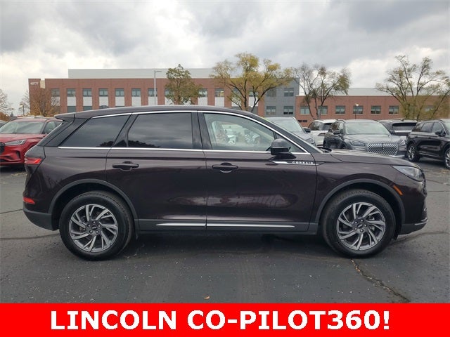 2023 Lincoln Corsair Standard