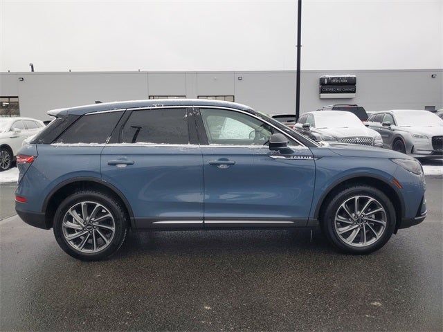 2024 Lincoln Corsair Premiere