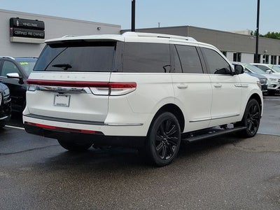 2024 Lincoln Navigator Reserve