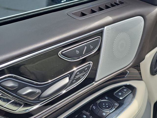 2024 Lincoln Navigator Black Label