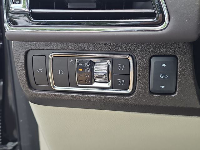2024 Lincoln Navigator Black Label