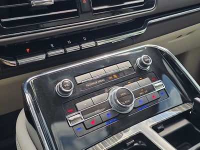 2024 Lincoln Navigator Black Label