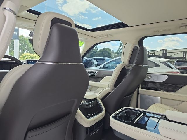 2024 Lincoln Navigator Black Label