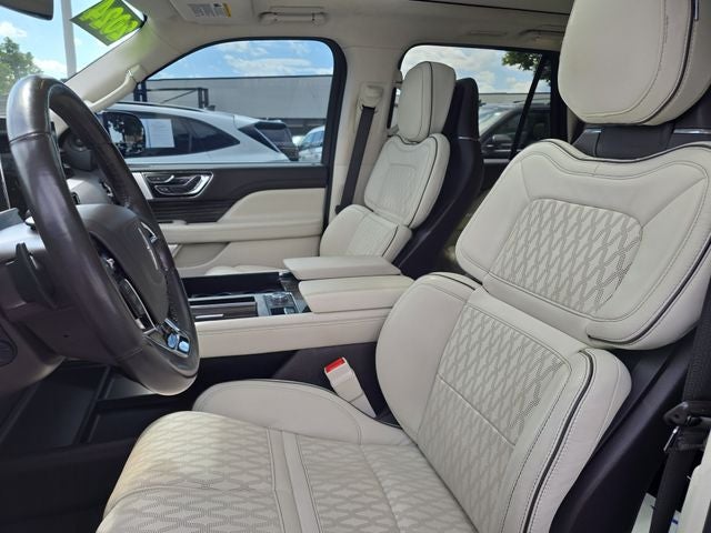 2024 Lincoln Navigator Black Label