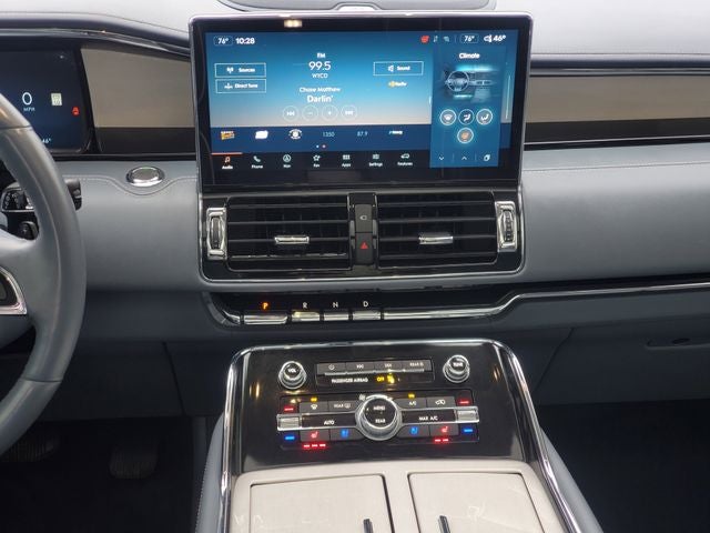 2024 Lincoln Navigator Black Label