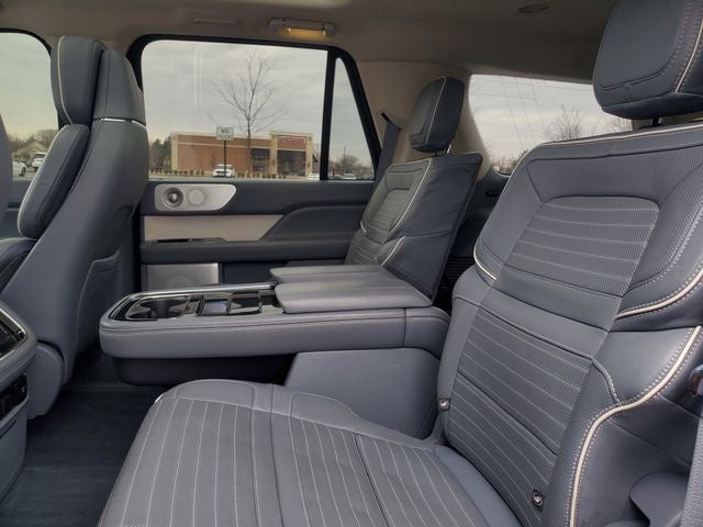 2024 Lincoln Navigator Black Label