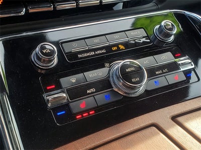 2024 Lincoln Navigator Black Label