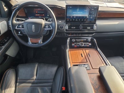 2024 Lincoln Navigator Black Label