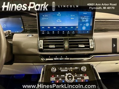 2024 Lincoln Navigator Black Label