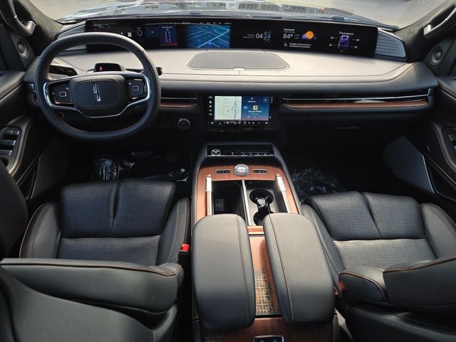 2025 Lincoln Navigator Black Label