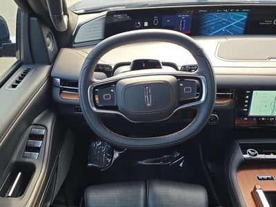 2025 Lincoln Navigator Black Label