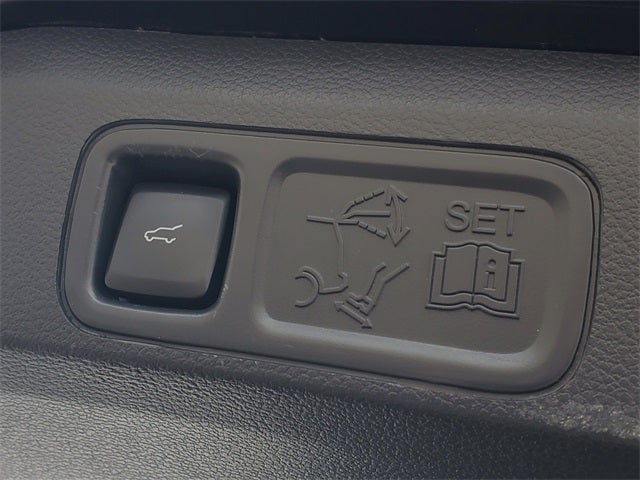 2023 Lincoln Navigator L L Black Label