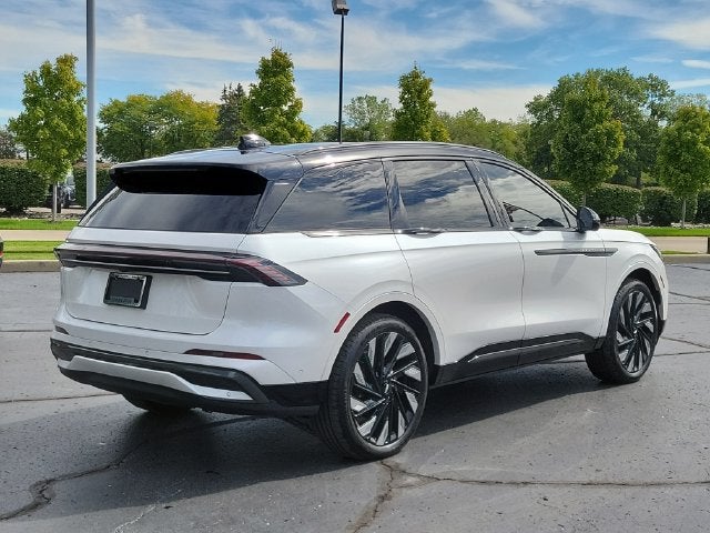 2024 Lincoln Nautilus Reserve