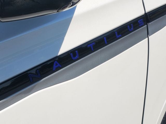 2024 Lincoln Nautilus Reserve